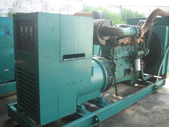 宁晋租赁发电机- 发电机碳刷磨损的原因是什么