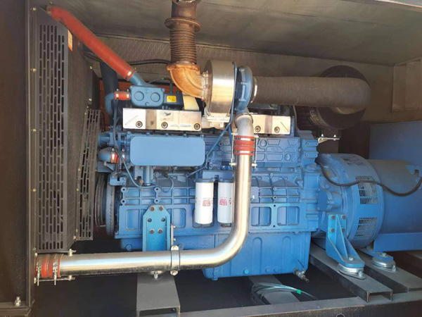 宁晋柴油发电机组一般有几种电压输出？